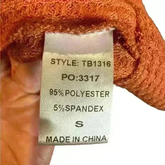 NWOT Rust cardigan size small - Picture 9 of 11